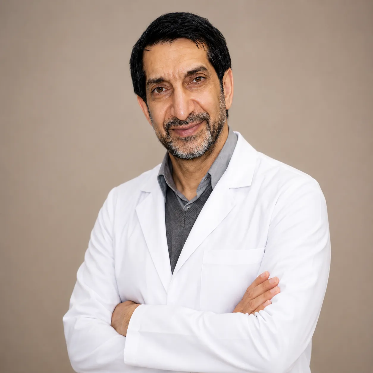 دکتر احمد  وثوق 